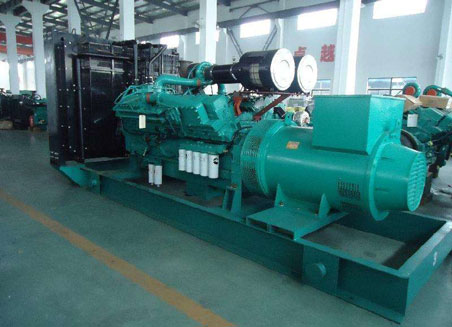 兰洋镇800kw康明斯柴油发电机组